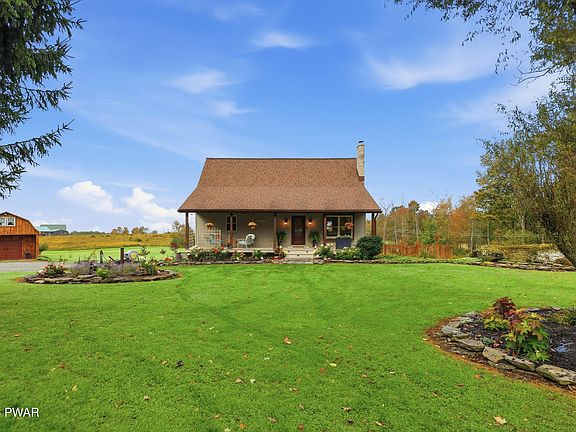 2nd image of 1885 Baldwin Rd