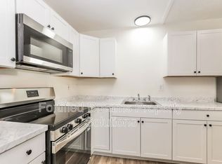 1102 Campbell St #B, High Pt, NC 27262