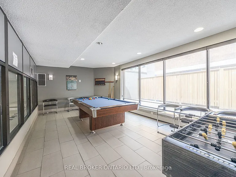 105 McCaul St #708 — Photo 21