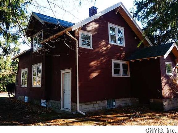 3rd image of 306 Walnut St