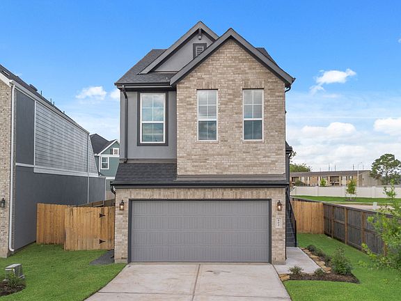 2nd image of 402 Park Hill Ct