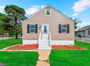 956 Martin Rd, Essex, MD 21221