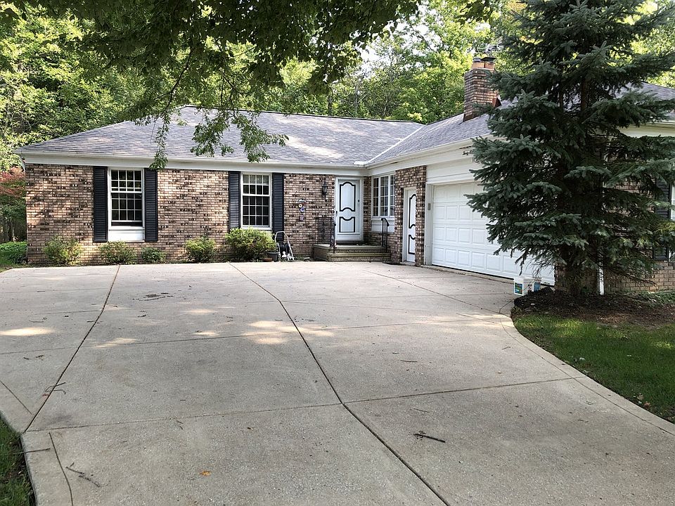 1st image of 3979 E Ash Ln