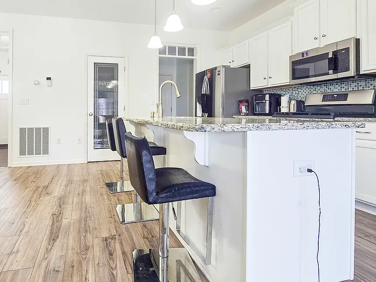 1624 Haralson Dr — Photo 24