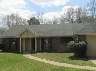 139 McCormack Dr, Ridgeland, MS 39157