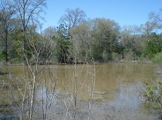 17864 Whippoorwill Rd, Navasota, TX 77868