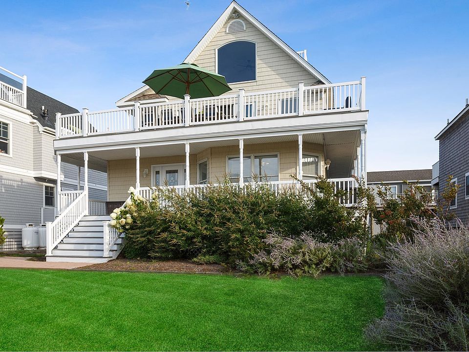 1st image of 15 Dune Ln