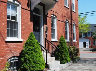 37 Pleasant St APT 6, Portland, ME 04101