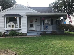 299 Pemberton Rd, Rochester, NY 14622