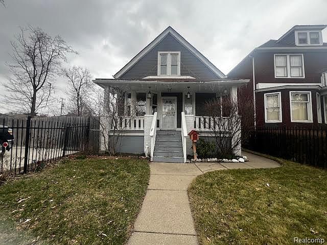 1st image of 1532 Waterman St