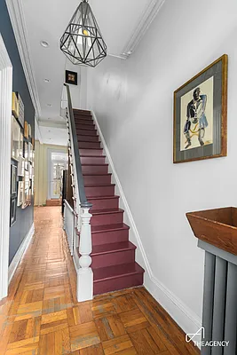 Rented by The Agency | media 15