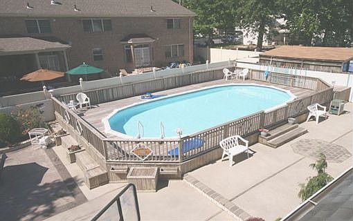 18x39 Pool w/deck