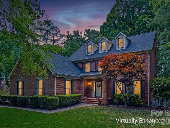 3rd image of 1596 Old Tara Ln