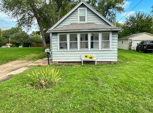 534 W 8th St, Rock Falls, IL