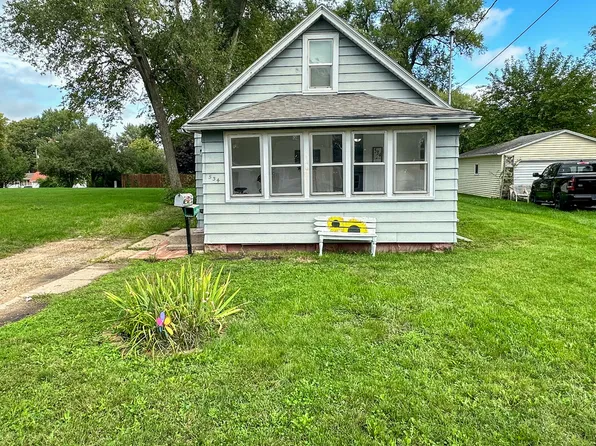 534 W 8th St, Rock Falls, IL 61071