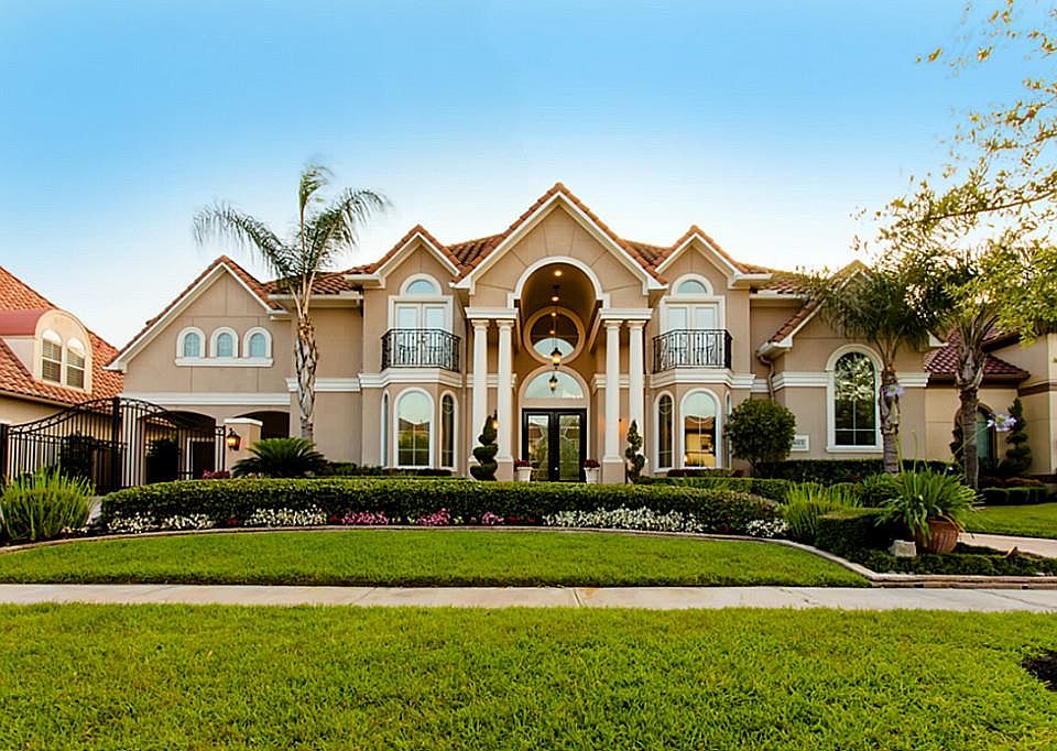 1st image of 4915 Shapiro Ct