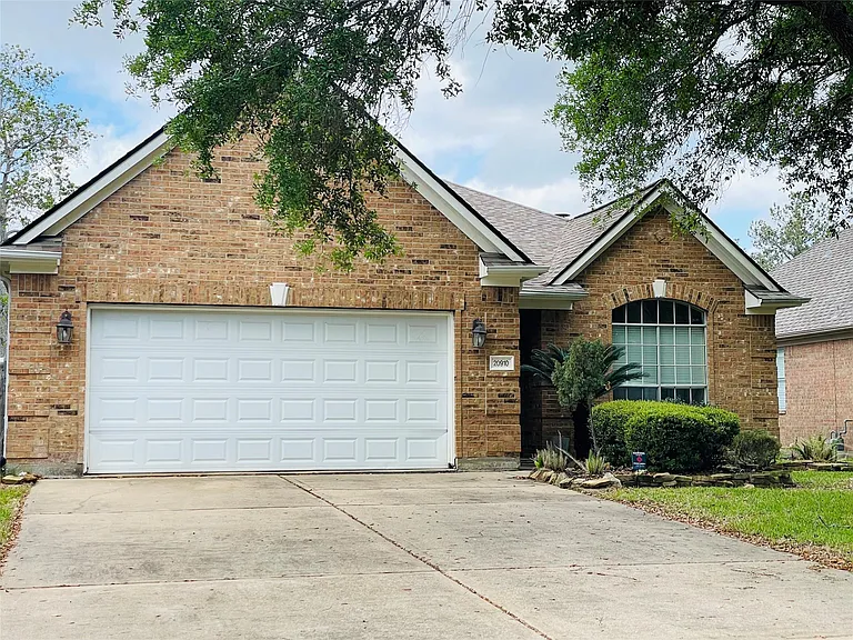 20910 Medallion Pointe Dr — Photo 21