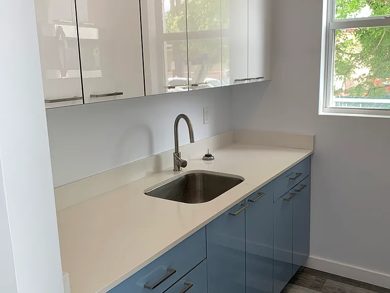 1818 SW 22nd Ave #2 — Photo 6
