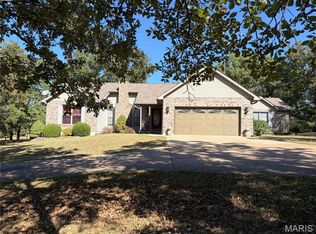3031 Oak Haven Ln, Bourbon, MO 65441