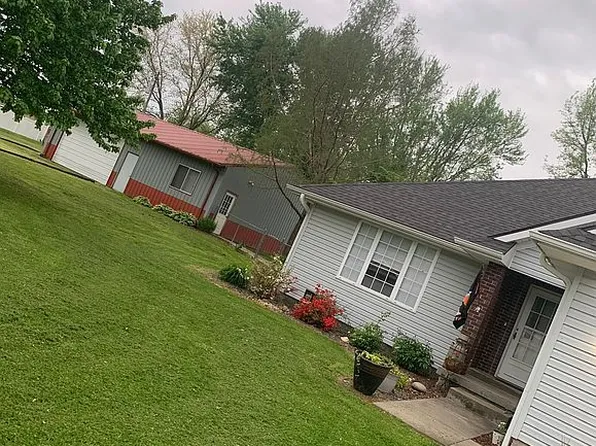 1309 E 15th St, Lamar, MO 64759