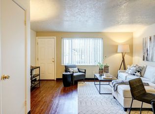 Spacious and immaculate townhomes!, Salem, OR 97301