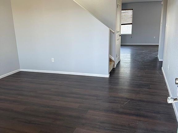 3rd image of 3225 W 18th St