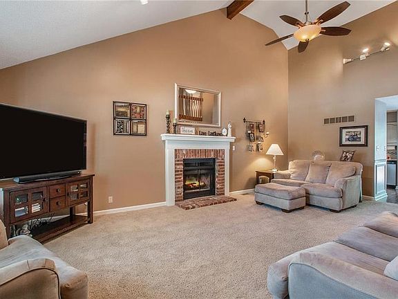 5th image of 9918 Parkview Ave