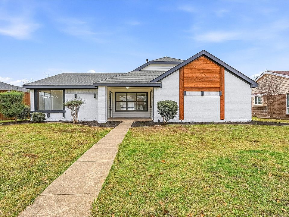 1st image of 500 Quail Hollow Dr
