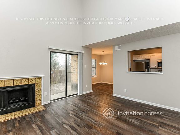 3rd image of 422 Dawn Dr