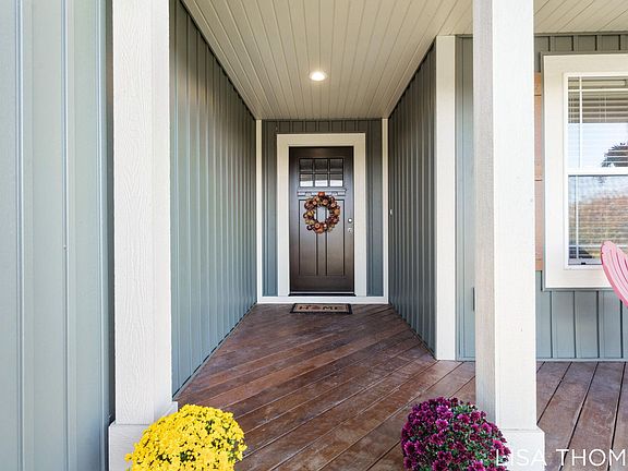 5th image of 9175 Nature Meadows Dr NE