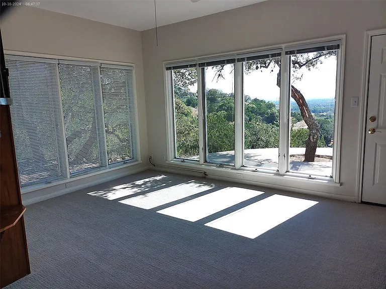 525 Northwood Hills Dr — Photo 25