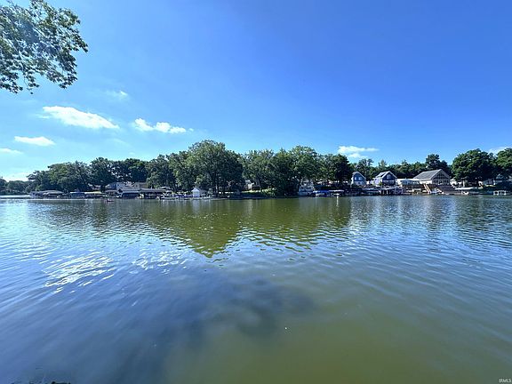 4th image of 6156 N Bedford Bay Ct