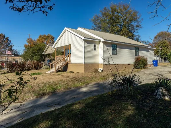 25 S Orleans St, Florence, AL 35630