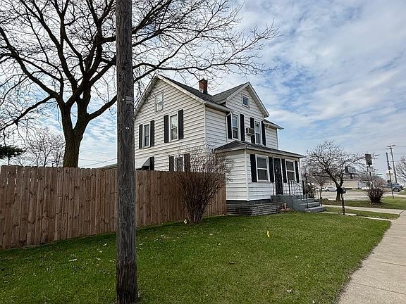 3rd image of 2025 W Lusher Ave