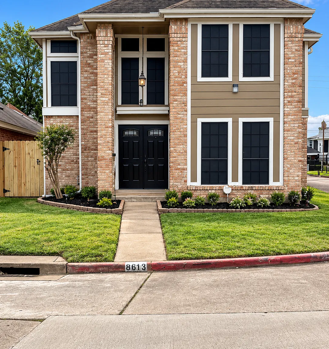 3 bed, 1330 sqft, $1,800 — Photo 1