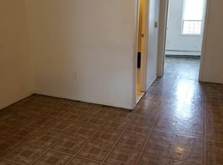 101 Somers St APT 1, Brooklyn, NY 11233