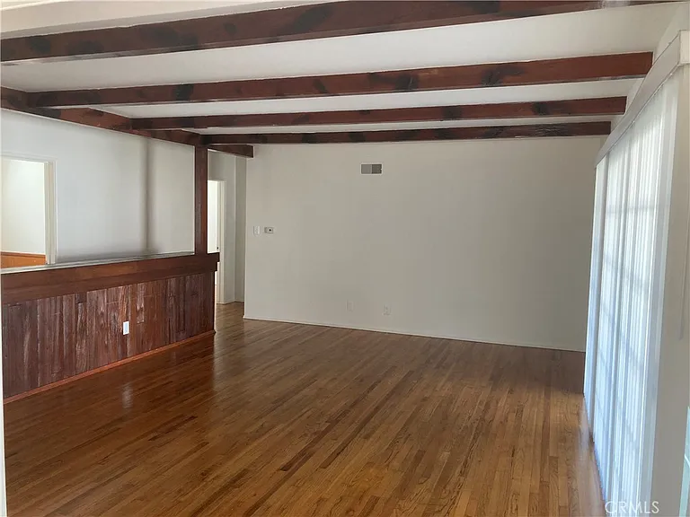 2308 S Fremont Ave — Photo 3