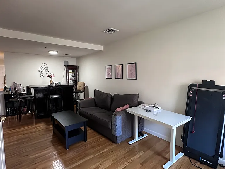 233 Bay St #305 — Photo 5