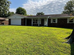 1556 Parksite Dr, Cape Girardeau, MO 63701