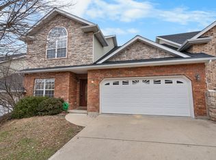 317 Carmel Valley Way, Saint Robert, MO 65584