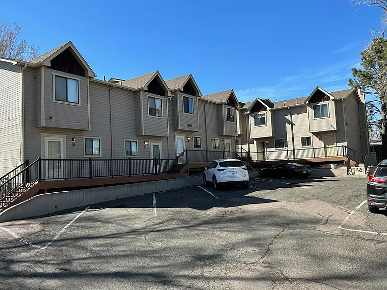 1504 Crestone Ave #B — Photo 3