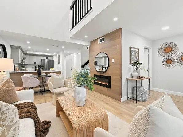 1459 Tyler Park Way, Mountain View, CA 94040