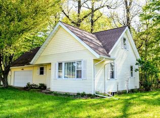 56955 Lucas Rd, Marcellus, MI 49067