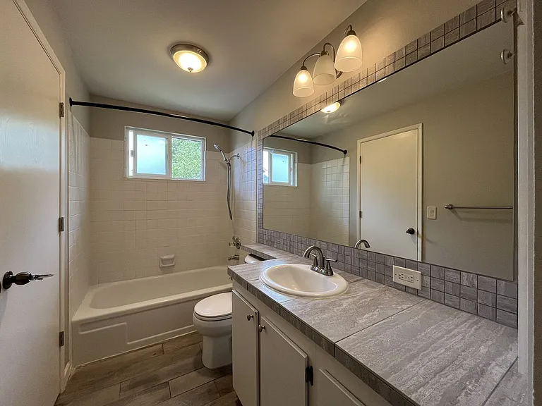 3919 SE Monroe St — Photo 33