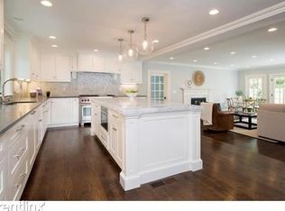 190 Lee St, Brookline, MA 02445