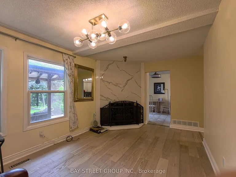 1620 Parish Ln — Photo 15