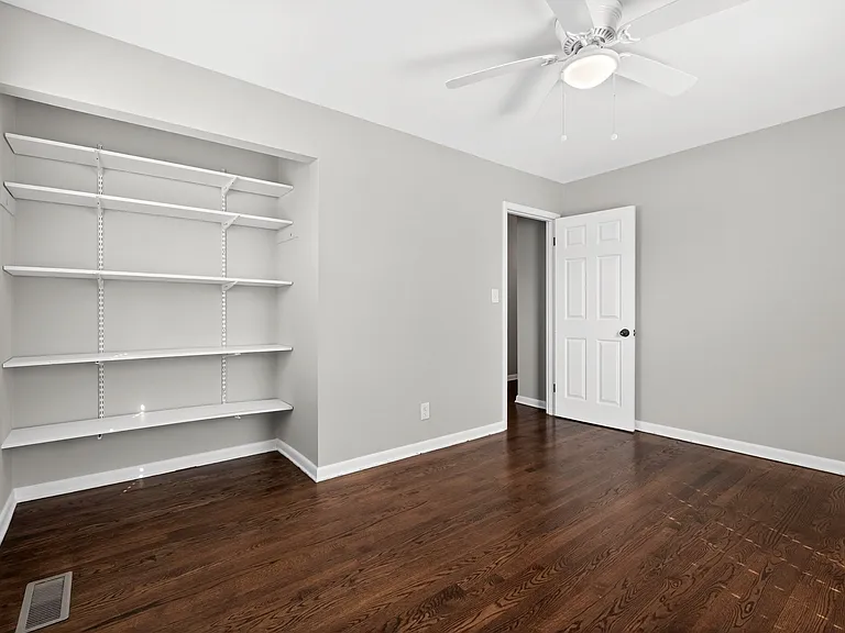 340 Binkley Dr — Photo 18
