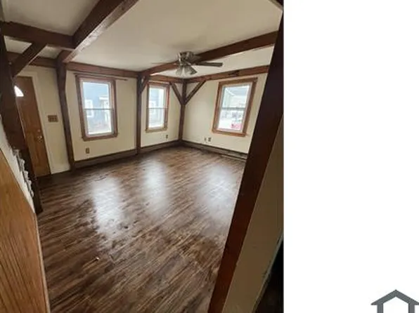 16 Shedds Ave, Nashua, NH 03060