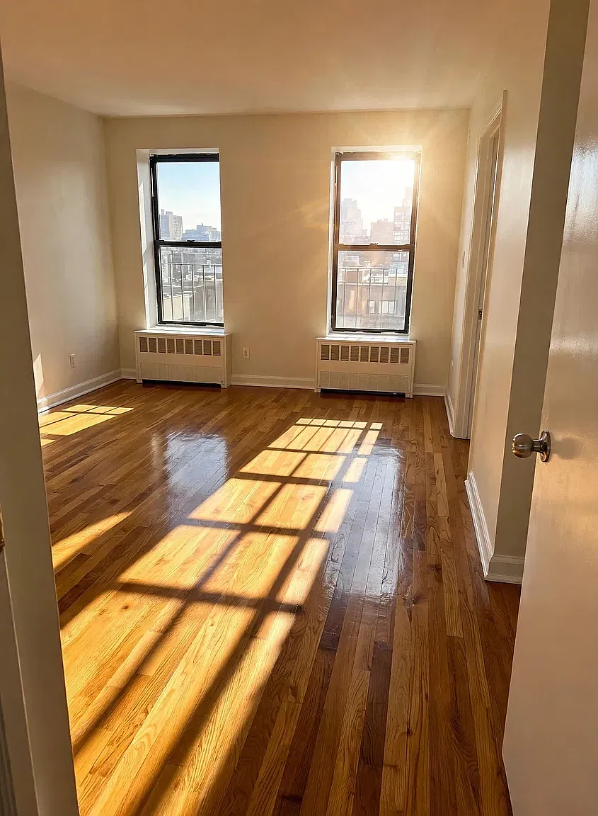 338 East 49th Street — Photo 3