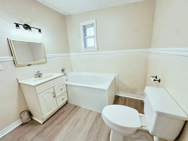 1016 Sulphur Springs Rd — Photo 16